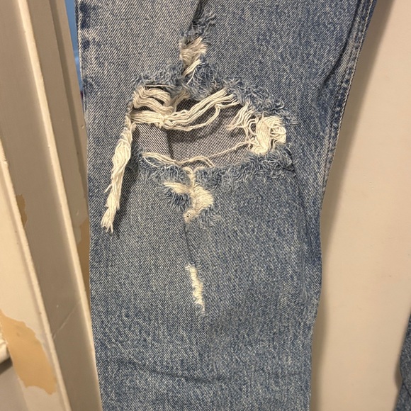 Agolde Classic Blue Relaxed Jeans - Picture 4 of 8